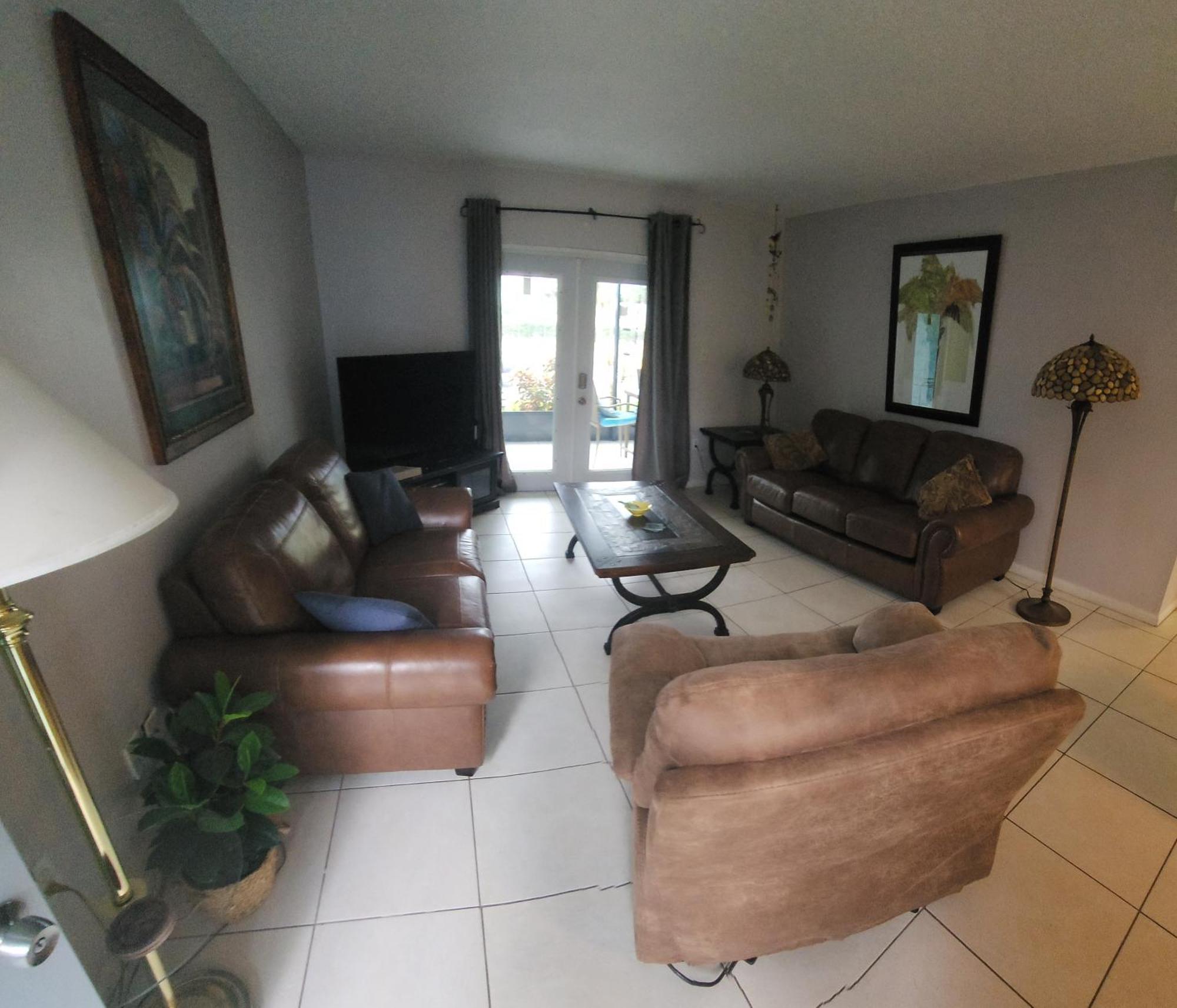 شاطئ كوكوا Marion Lane Suites المظهر الخارجي الصورة